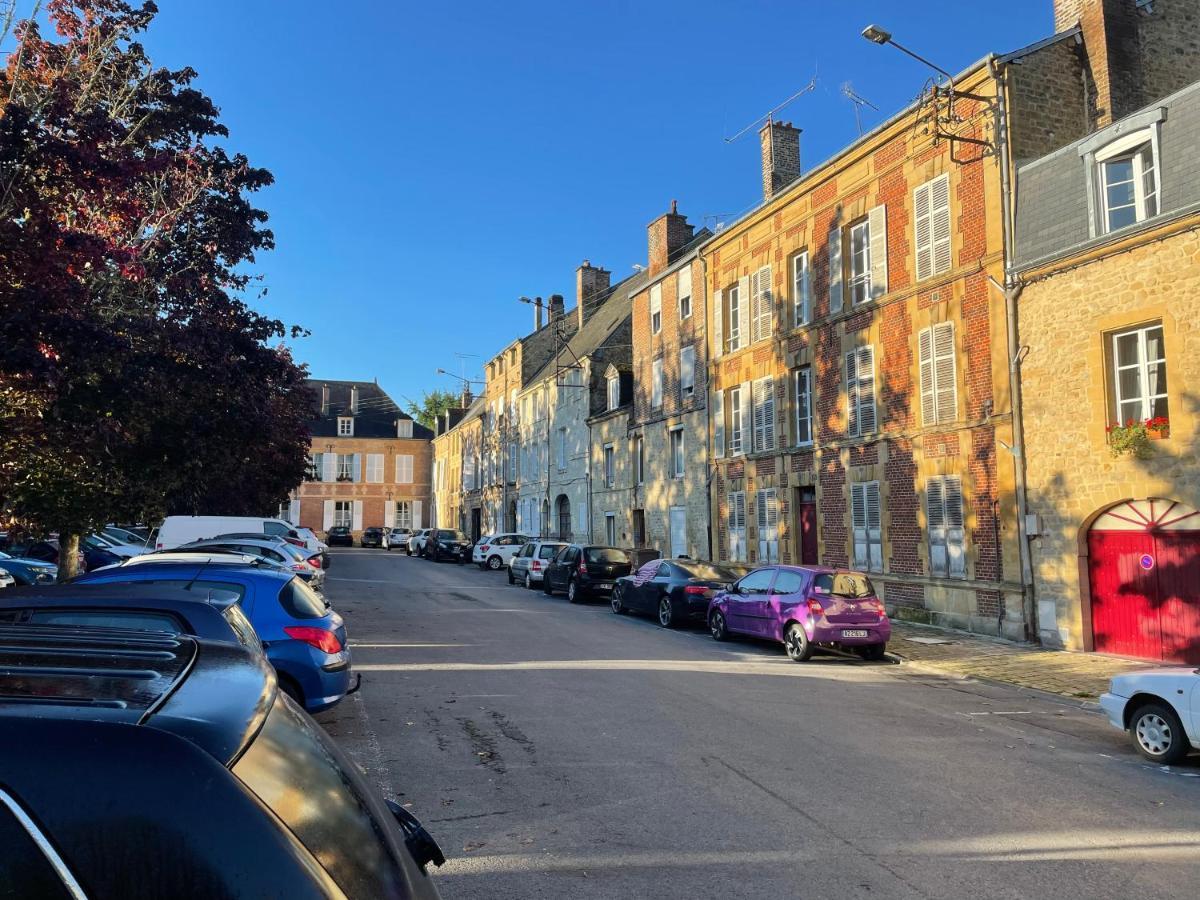 Charleville-MézièresTriplex Plein Coeur Du Centre Historiqueアパートメント エクステリア 写真